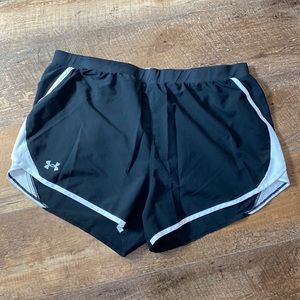 Black and white UA shorts